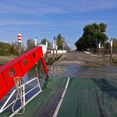 Bac de Yville sur Seine